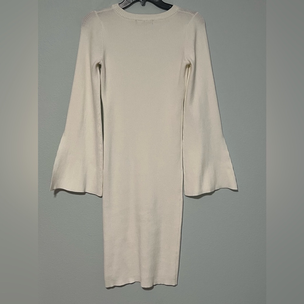 LUMIK Flare Sleeve Midi Sweater Dress - M